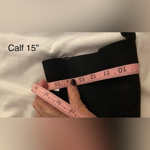 Zara Black Chelsea Boots Side elastic goring Back pull tab Rounded toe Lug‎ sole - Picture 11 of 12